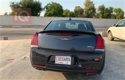 کرایسلەر 300